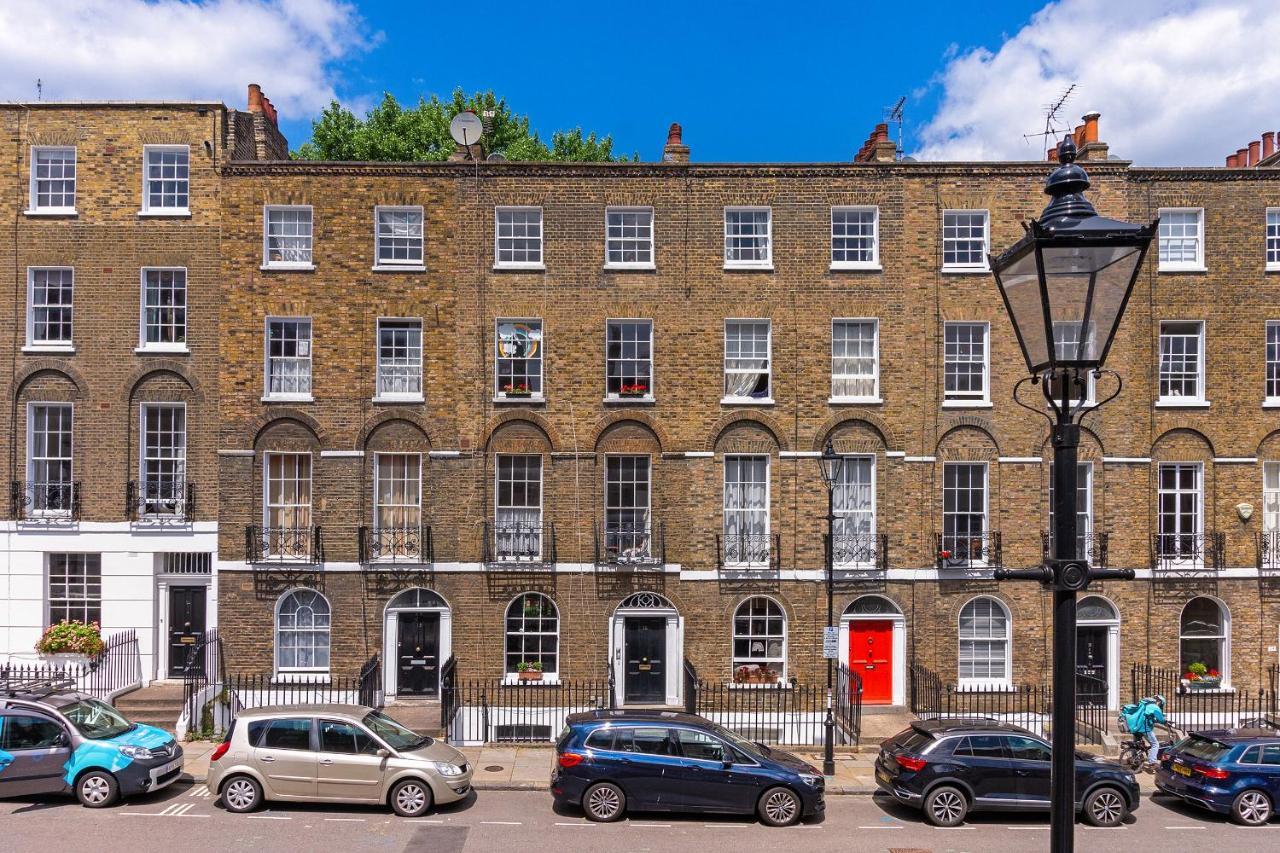 Appartamento Veeve - Cosy In The Heart Of Angel Londra Esterno foto